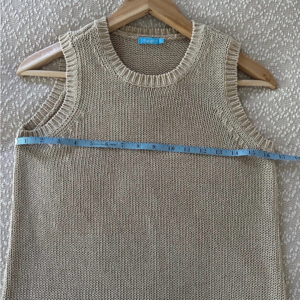 J. McLaughlin Women’s Beige Knit Sweater Vest - Picture 4 of 6